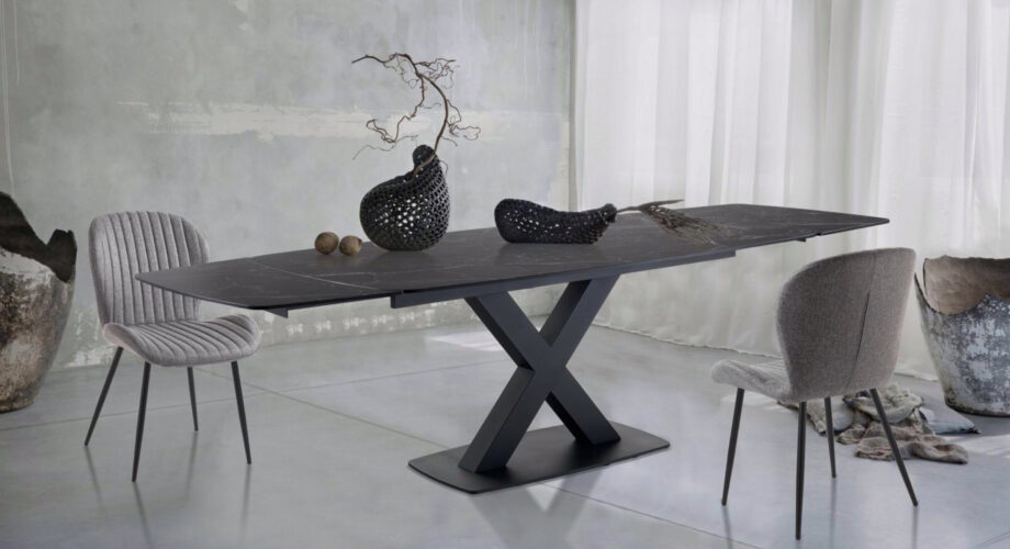 Table en céramique effet marbre noir Alexa Marble by Tomasucci